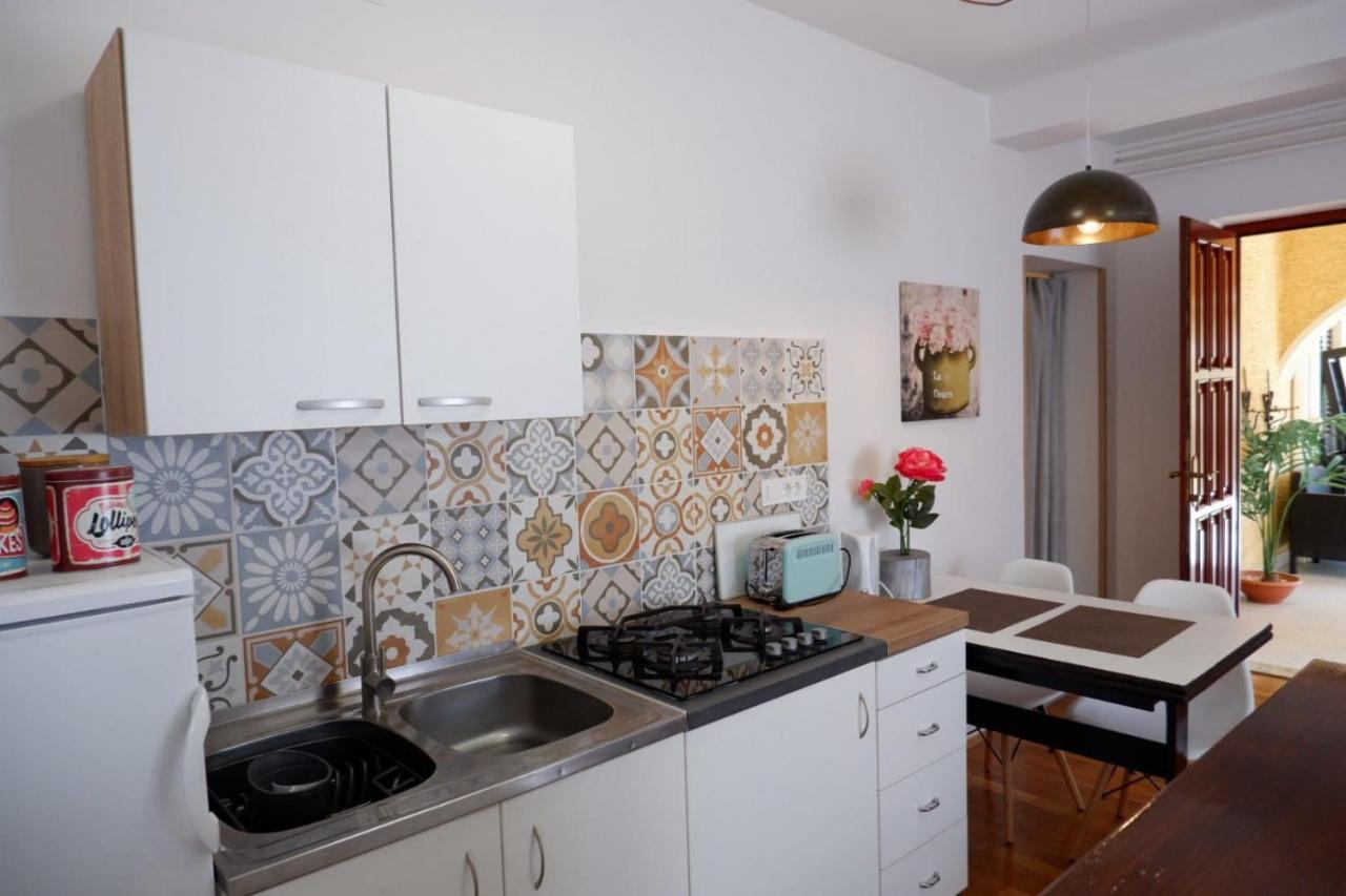 Apartments Josipa ポレッチ エクステリア 写真